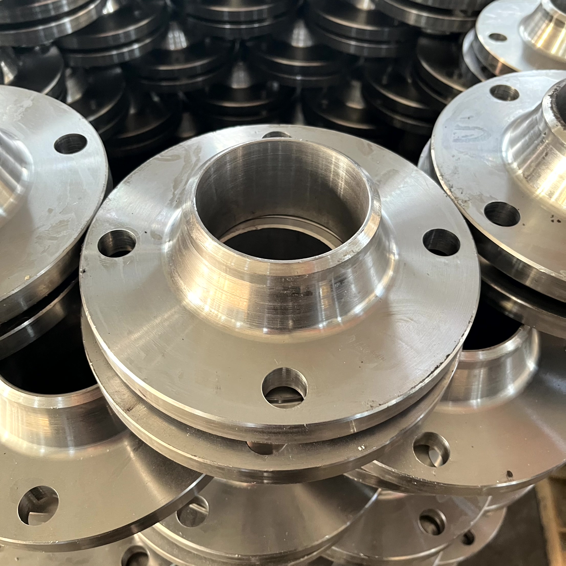Custom Pipe Flange & Fitting Specification Sheet — Material, Size, Standard & More
